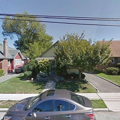 1769 Harte St, North Baldwin, NY 11510