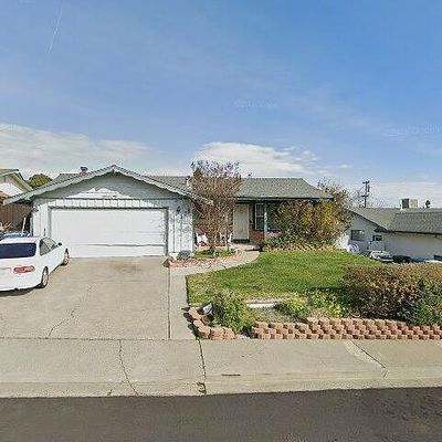 178 Lomita Ave, Vacaville, CA 95688