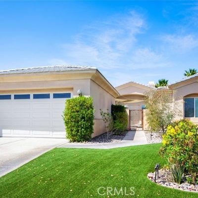 18 Napoleon Rd, Rancho Mirage, CA 92270