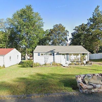 181 Spencer Dr, Middletown, CT 06457