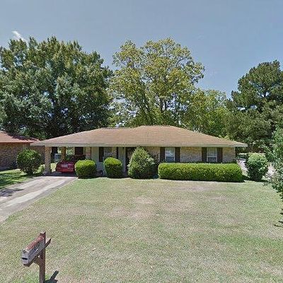 1810 Tipperary St, Alexandria, LA 71303