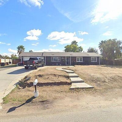 18635 Ridgedale Dr, Madera, CA 93638