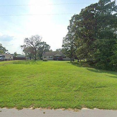 2225 N Farm Road 81, Springfield, MO 65802