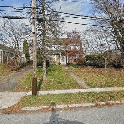 2233 W Chester Pike, Broomall, PA 19008
