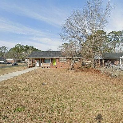 2235 Pine Forest Dr, Florence, SC 29505