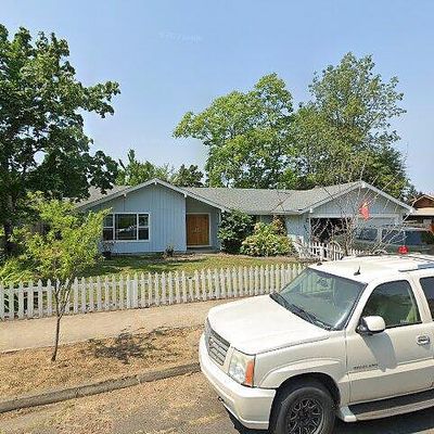 2240 Blackburn St, Eugene, OR 97405