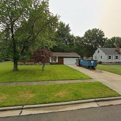 227 Duff Dr, Avon Lake, OH 44012