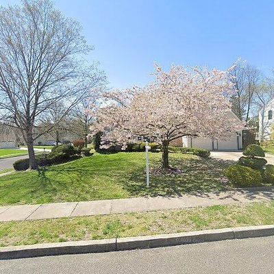 2305 Derby Dr, Cinnaminson, NJ 08077