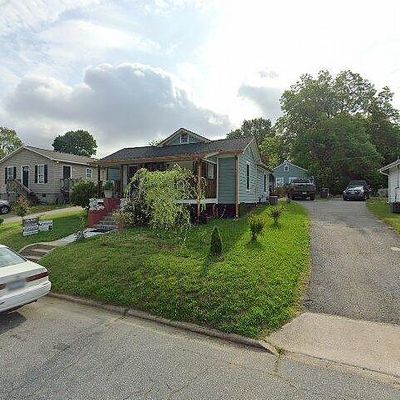 2309 Floyd St, Greensboro, NC 27406