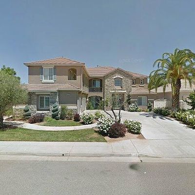 2313 Trenton Ave, Clovis, CA 93619