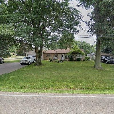 2315 Mount Pleasant St Nw, North Canton, OH 44720