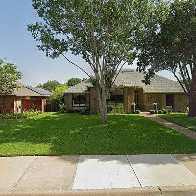 2322 Bush Cir, Carrollton, TX 75007