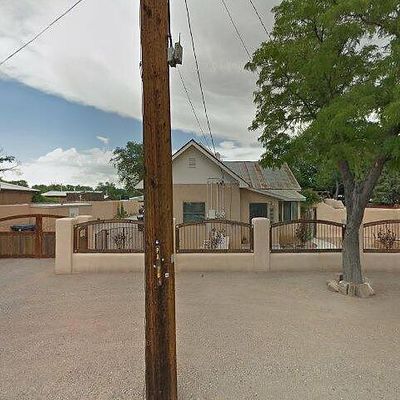 2323 Mountain Rd Nw, Albuquerque, NM 87104