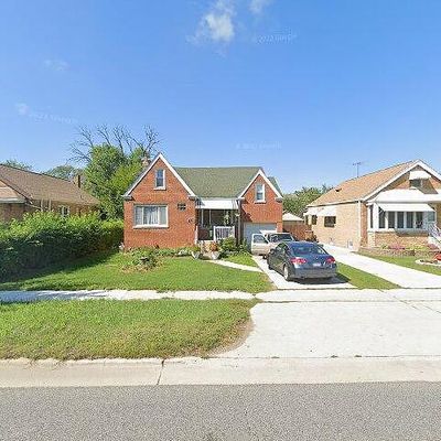 2336 S 1 St Ave, Riverside, IL 60546