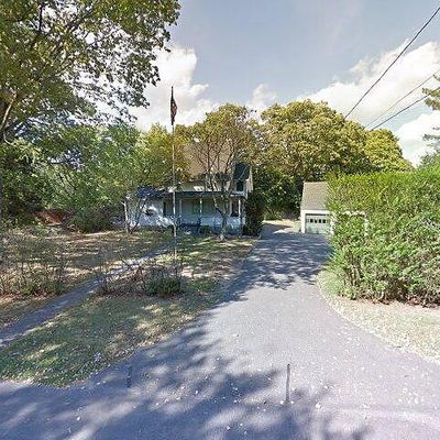 234 Kings Dr, Southport, CT 06890