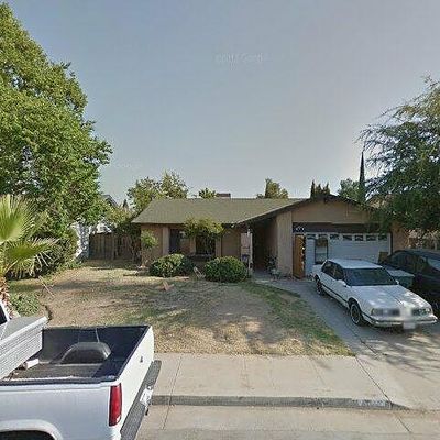 2347 4 Th St, Sanger, CA 93657