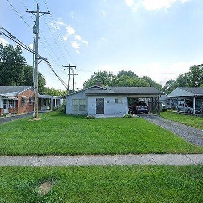 236 Old Village Rd, Columbus, OH 43228
