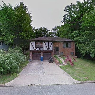 2413 Livingston St, Jefferson City, MO 65109