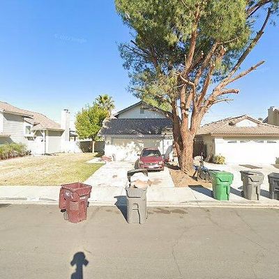 24172 Poppystone Dr, Moreno Valley, CA 92551