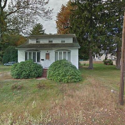 244 Rockland Ave, Manchester, NH 03102