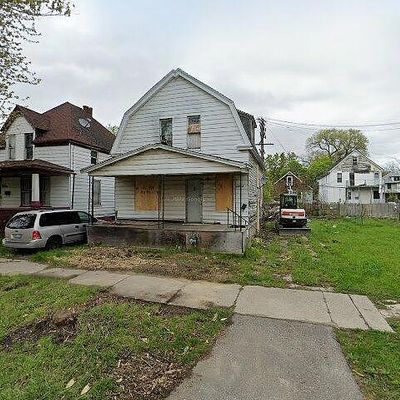 2446 Seyburn St, Detroit, MI 48214