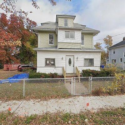 245 Allen St, Springfield, MA 01108