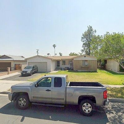 245 E Carter St, Rialto, CA 92376