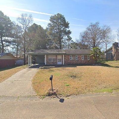 2455 Upper Dr, Pearl, MS 39208