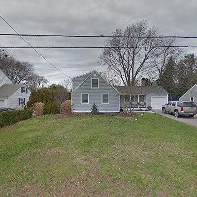 25 Harborview Ave, Milford, CT 06460