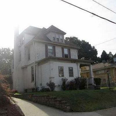 250 Freeport Rd, New Kensington, PA 15068