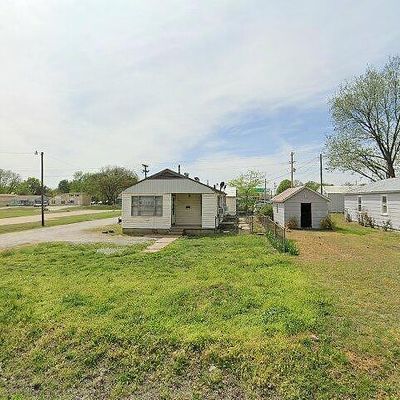 209 S Wyandotte Ave, Dewey, OK 74029