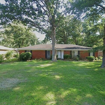 21 Fair Oaks Dr, Monroe, LA 71203