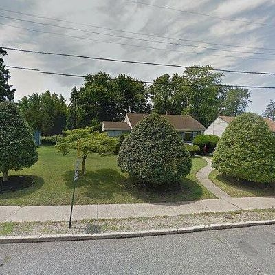 21 Larchmont Dr, Pleasantville, NJ 08232