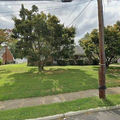 21 S Oakland Ave, Runnemede, NJ 08078