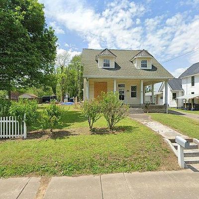 210 S Main St, Mount Pleasant, TN 38474