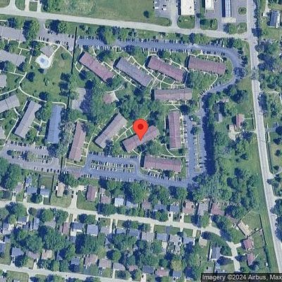 2100 Light Rd #101, Oswego, IL 60543