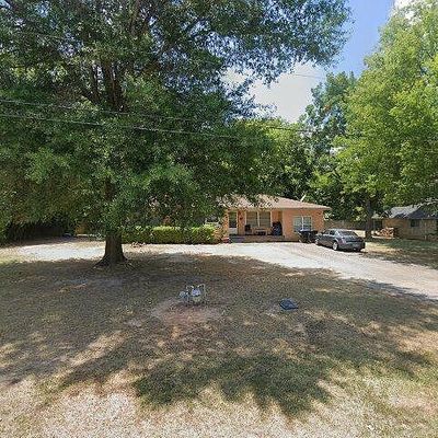 2103 Royal Ln, Longview, TX 75604