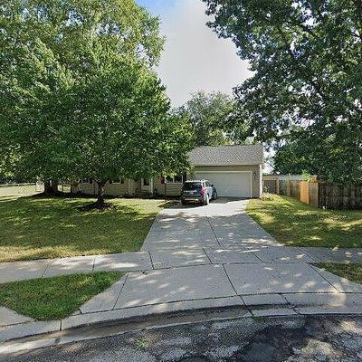 2104 Eastwood Cir, Mishawaka, IN 46545