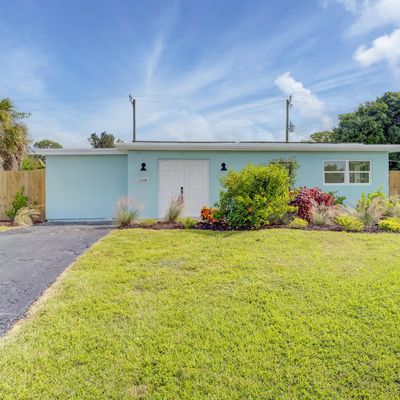 2108 Tarragon Rd, West Palm Beach, FL 33415