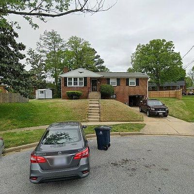 2112 Gaither St, Temple Hills, MD 20748