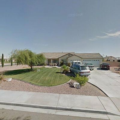 21144 Riesling Ct, Apple Valley, CA 92308