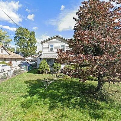 213 Harris Ave, Croydon, PA 19021