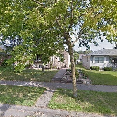 2133 Johnson St, La Crosse, WI 54601