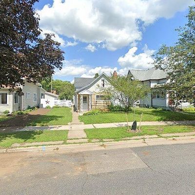 2135 Market St, La Crosse, WI 54601