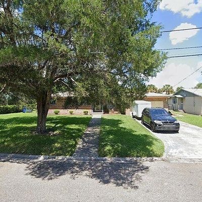 2143 Courtney Dr, Jacksonville, FL 32208