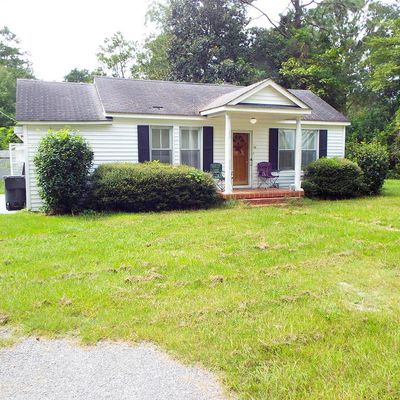 215 Meadow St, Walterboro, SC 29488