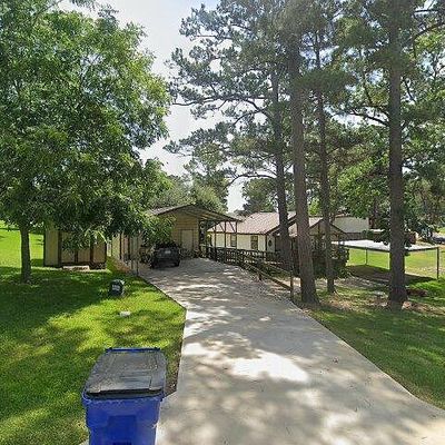 217 Brown Ave, Onalaska, TX 77360