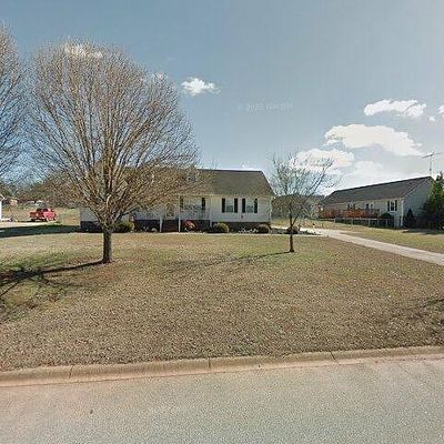 217 Sandy Dr, Boiling Springs, SC 29316