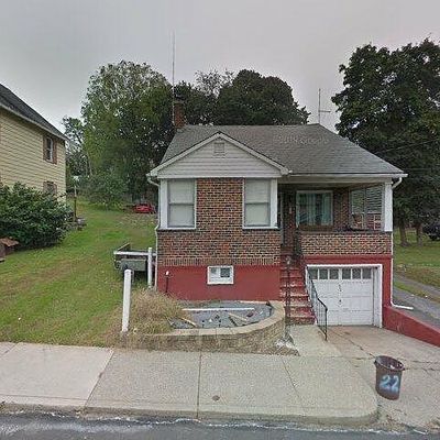 22 S 5 Th St, Bangor, PA 18013