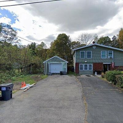 22 Weather Oak Hill Rd, New Windsor, NY 12553